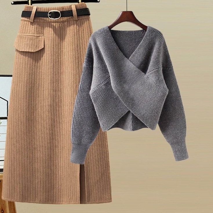 グレー01/セーター+ベージュ/スカート