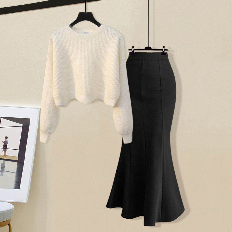 ホワイトセーター+スカート/セット