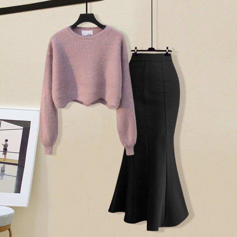 ピンクセーター+スカート/セット
