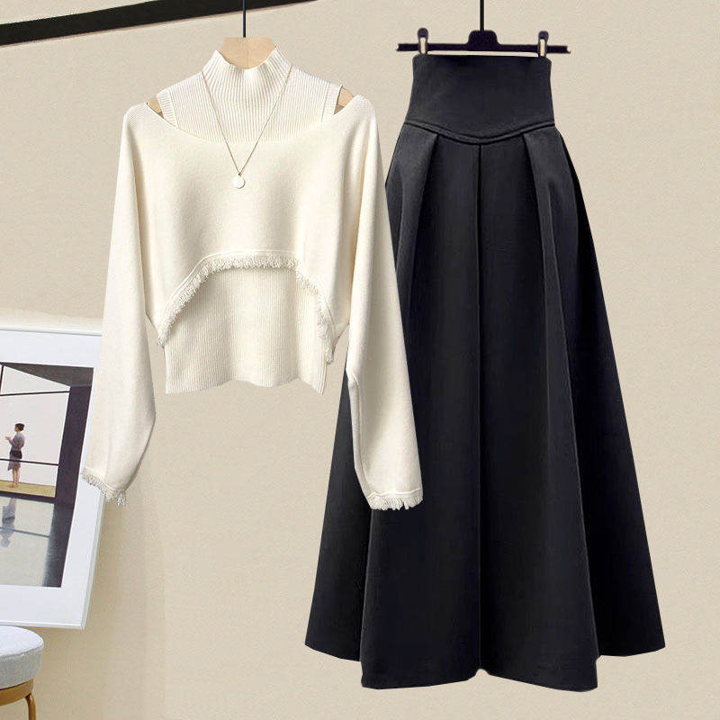 ホワイト/セーター+ホワイト/ベスト+ブラック/スカート